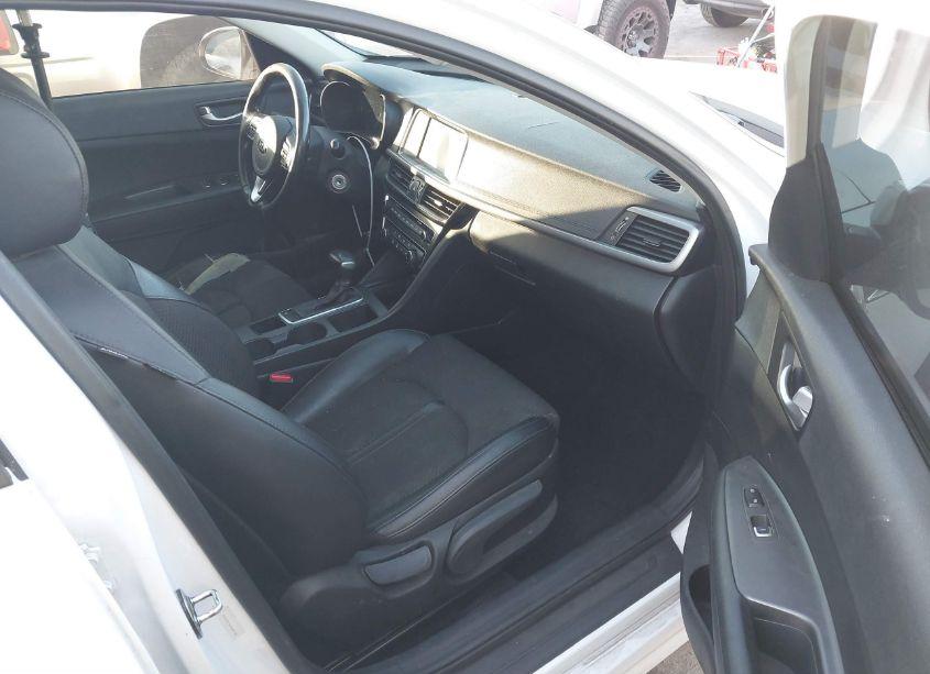 Photo 5 of 2018 Kia Optima S (VIN 5XXGT4L36JG187120)
