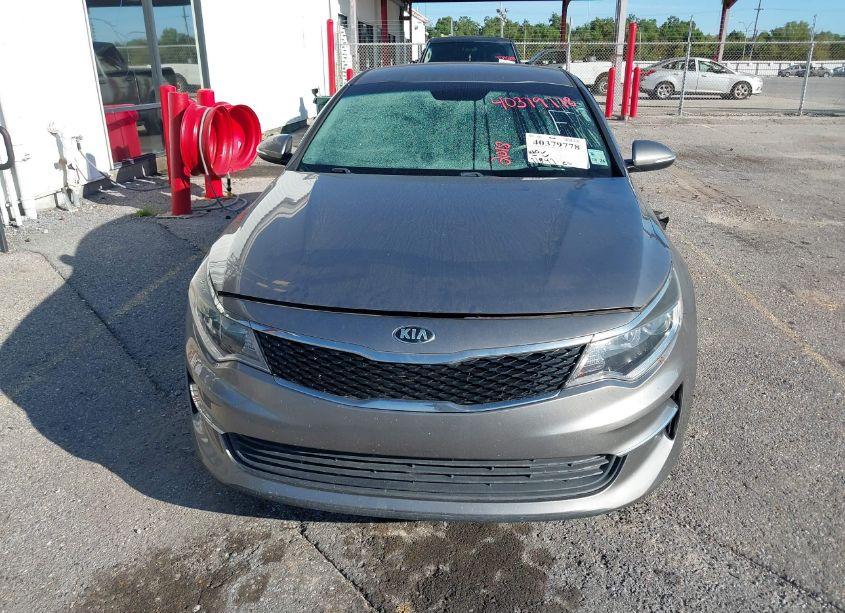 Photo 12 of 2018 Kia Optima LX (VIN 5XXGT4L36JG196108)