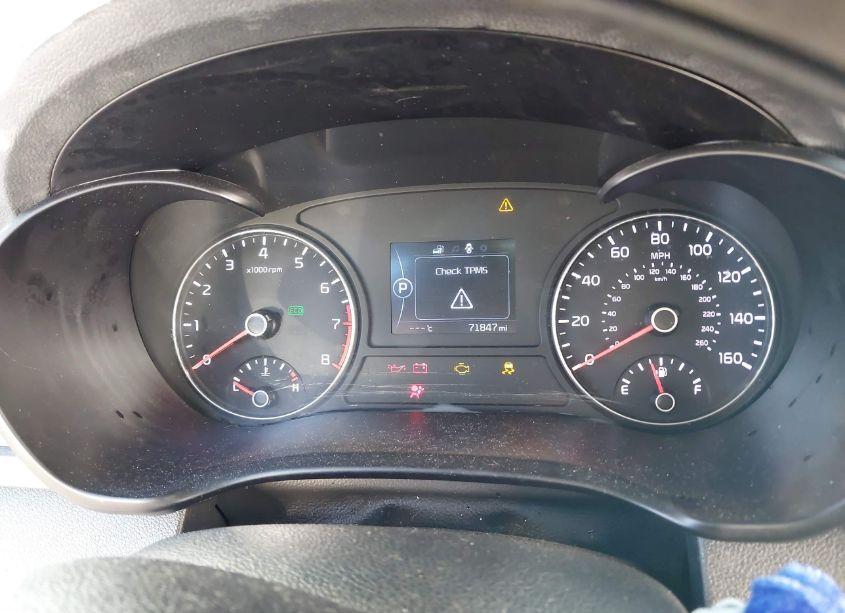 Photo 15 of 2018 Kia Optima LX (VIN 5XXGT4L36JG196108)