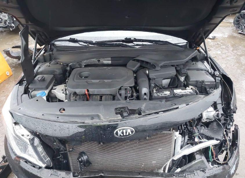 Photo 10 of 2018 Kia Optima LX (VIN 5XXGT4L36JG196531)