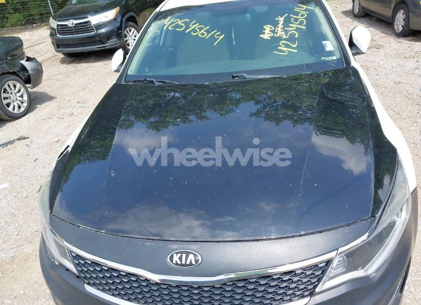 Photo 10 of 2018 Kia Optima LX (VIN 5XXGT4L36JG210914)