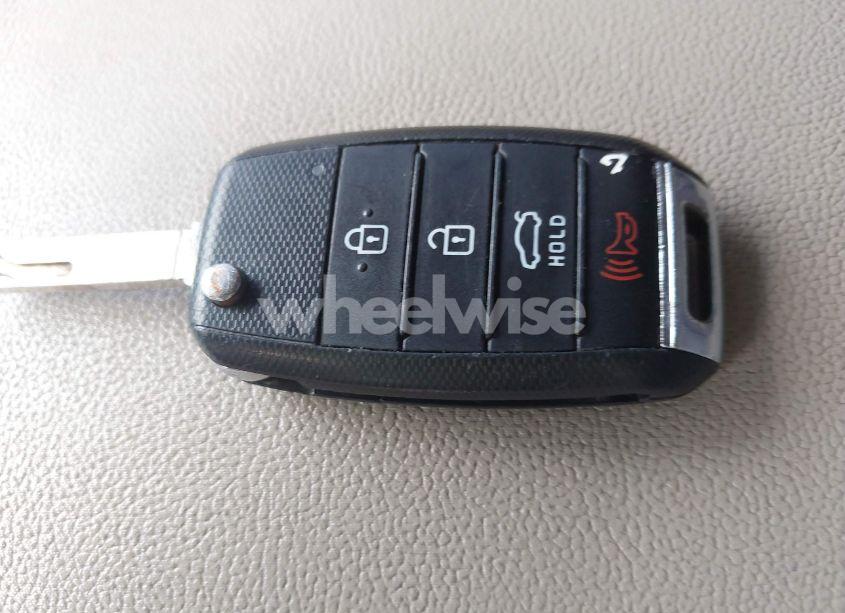 Photo 11 of 2018 Kia Optima LX (VIN 5XXGT4L36JG210914)