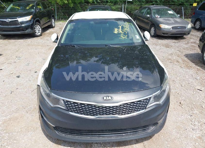 Photo 12 of 2018 Kia Optima LX (VIN 5XXGT4L36JG210914)