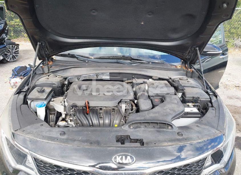 Photo 10 of 2018 Kia Optima LX (VIN 5XXGT4L36JG222710)
