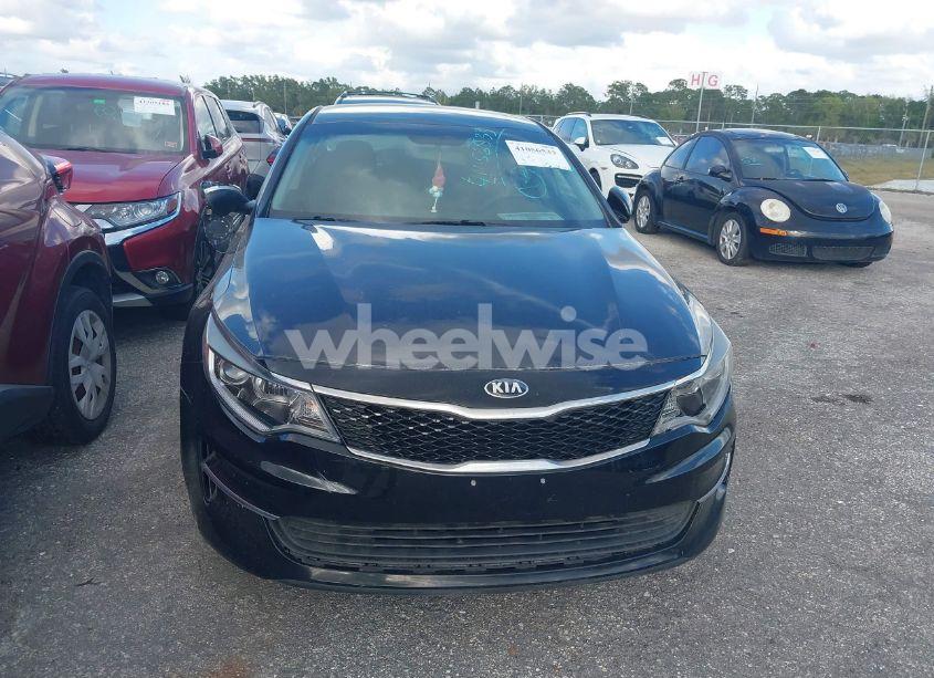 Photo 12 of 2018 Kia Optima LX (VIN 5XXGT4L36JG222710)