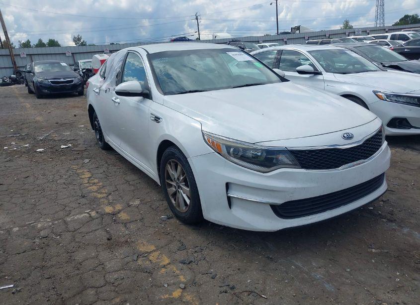 2018 Kia Optima LX (VIN 5XXGT4L36JG234596) main photo