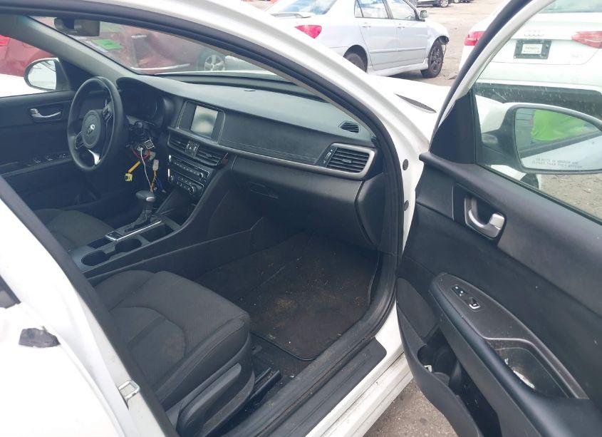 Photo 5 of 2018 Kia Optima LX (VIN 5XXGT4L36JG234596)