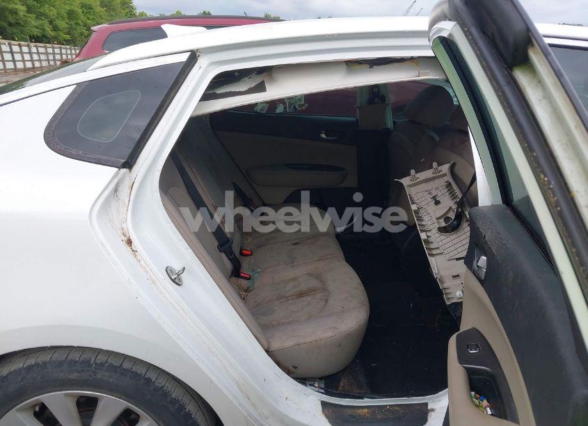 Photo 8 of 2018 Kia Optima LX (VIN 5XXGT4L36JG265878)