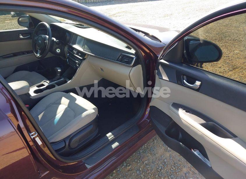 Photo 5 of 2018 Kia Optima LX (VIN 5XXGT4L36JG271891)