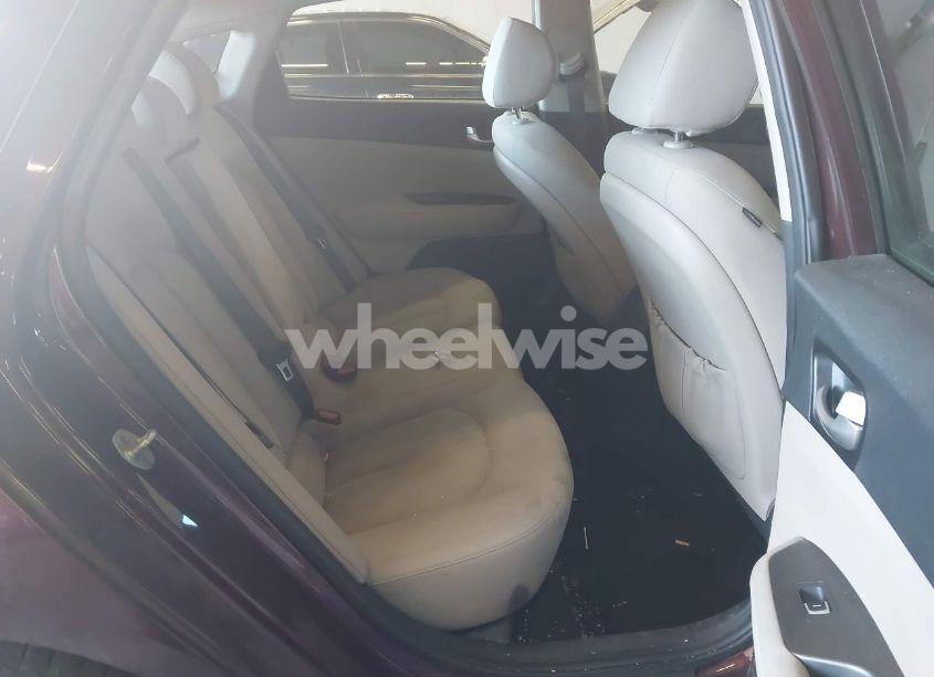 Photo 8 of 2018 Kia Optima LX (VIN 5XXGT4L36JG274564)