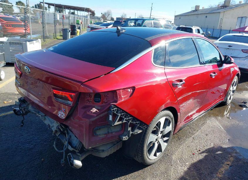 Photo 4 of 2019 Kia Optima S (VIN 5XXGT4L36KG282181)