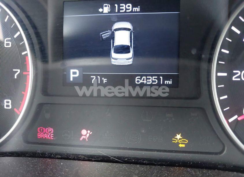 Photo 15 of 2019 Kia Optima LX (VIN 5XXGT4L36KG284965)