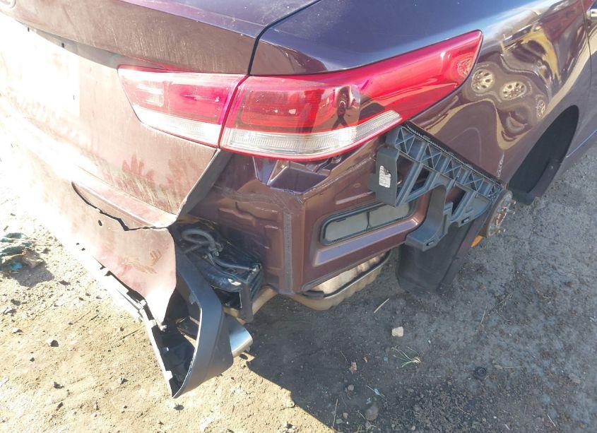 Photo 6 of 2019 Kia Optima LX (VIN 5XXGT4L36KG295027)