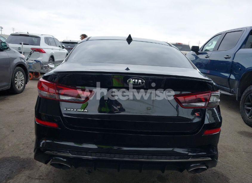 Photo 16 of 2019 Kia Optima S (VIN 5XXGT4L36KG330178)
