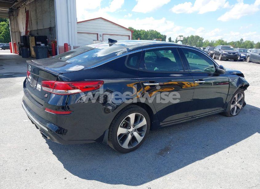 Photo 4 of 2019 Kia Optima S (VIN 5XXGT4L36KG335090)