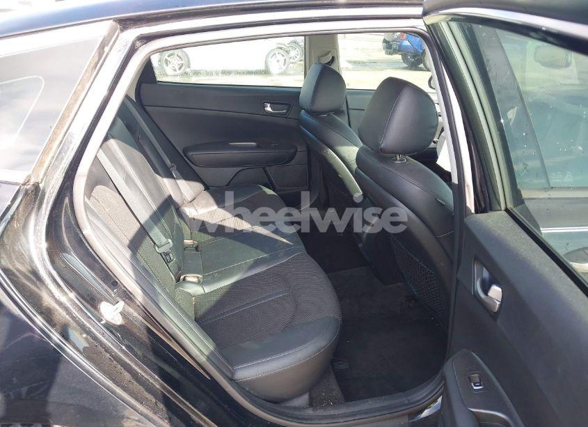 Photo 8 of 2019 Kia Optima S (VIN 5XXGT4L36KG335090)