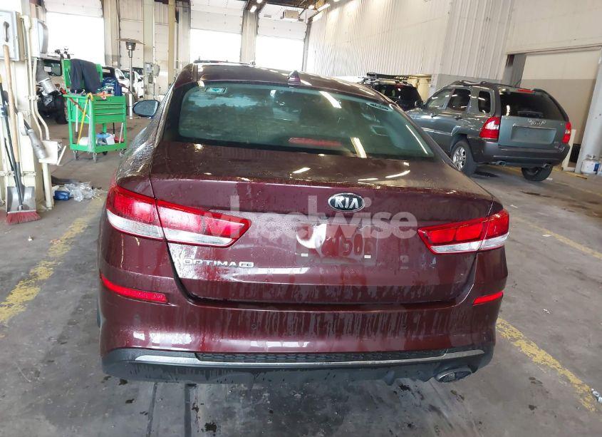 Photo 16 of 2019 Kia Optima LX (VIN 5XXGT4L36KG337213)