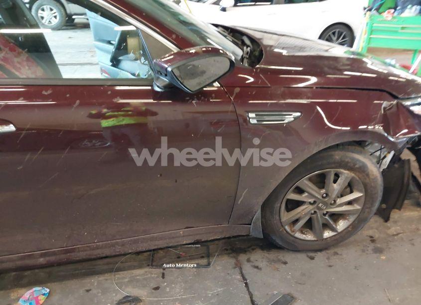 Photo 20 of 2019 Kia Optima LX (VIN 5XXGT4L36KG337213)