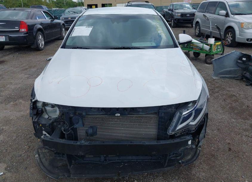 Photo 13 of 2019 Kia Optima LX (VIN 5XXGT4L36KG345618)