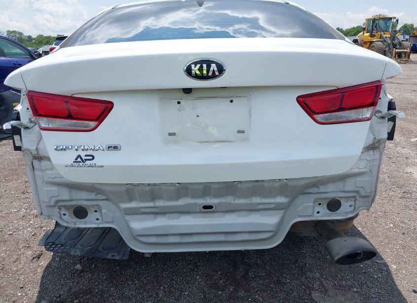 Photo 19 of 2019 Kia Optima LX (VIN 5XXGT4L36KG345618)