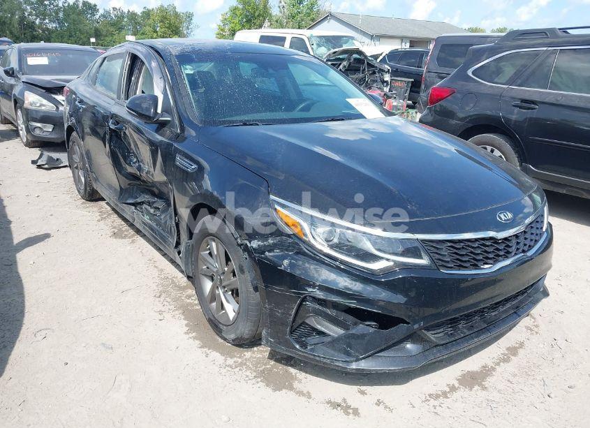 2019 Kia Optima LX (VIN 5XXGT4L36KG350219) main photo
