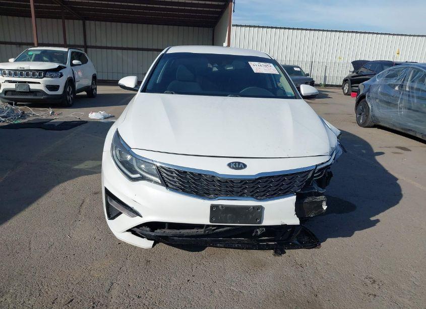 Photo 12 of 2019 Kia Optima LX (VIN 5XXGT4L36KG351077)