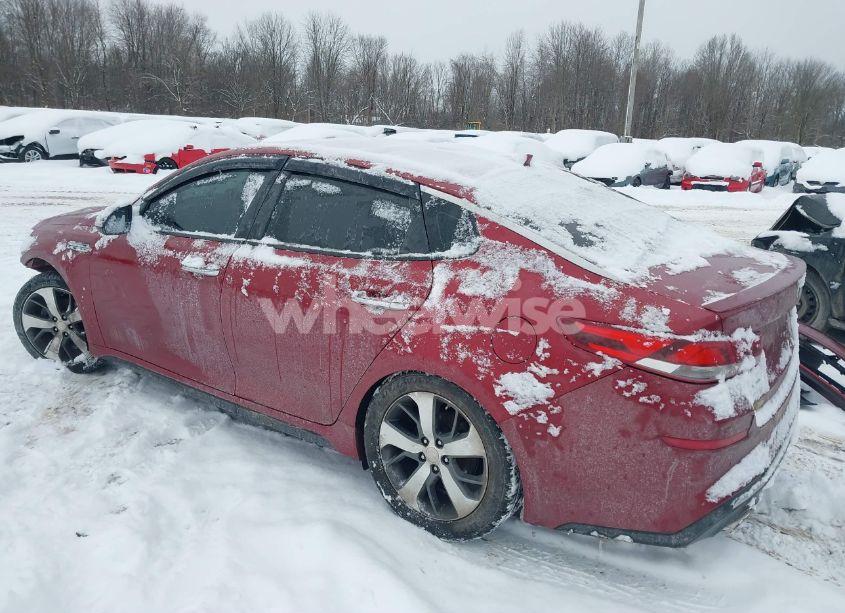 Photo 3 of 2019 Kia Optima S (VIN 5XXGT4L36KG353685)