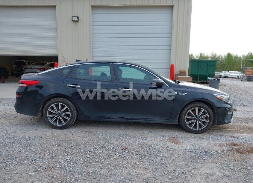 Photo 13 of 2019 Kia Optima LX (VIN 5XXGT4L36KG359017)