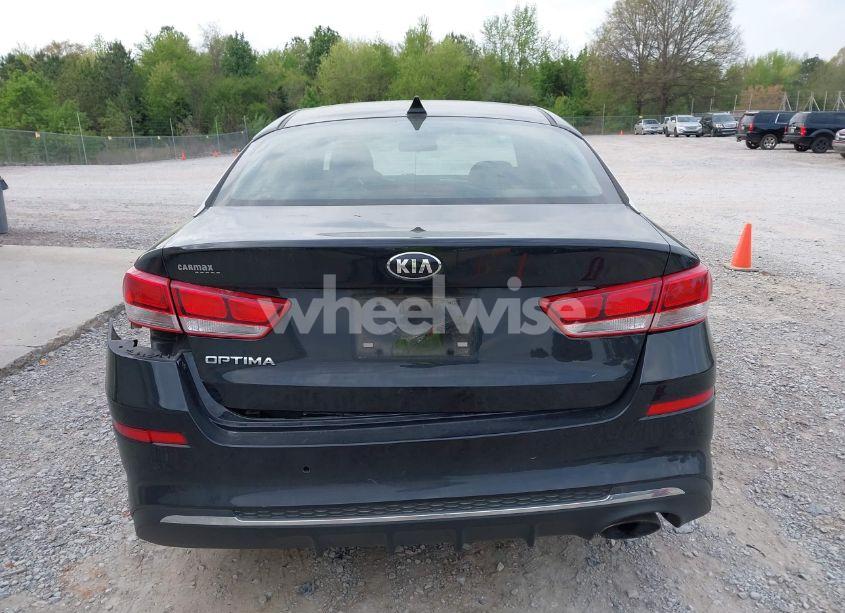 Photo 16 of 2019 Kia Optima LX (VIN 5XXGT4L36KG359017)