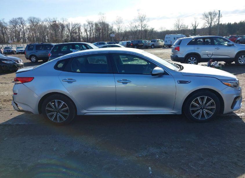 Photo 12 of 2019 Kia Optima LX (VIN 5XXGT4L36KG375766)