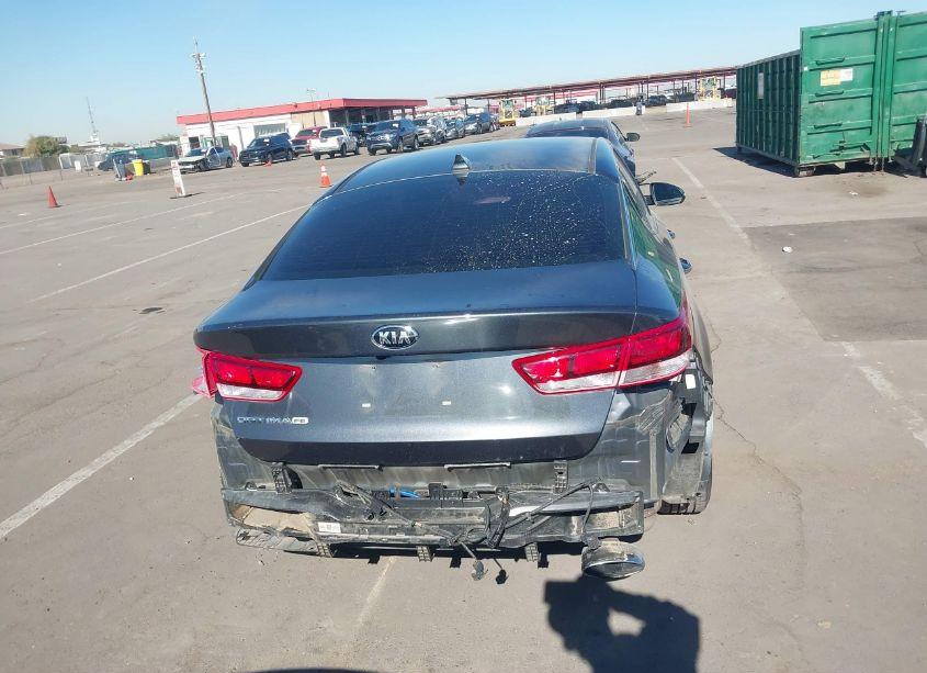 Photo 16 of 2019 Kia Optima LX (VIN 5XXGT4L36KG376612)