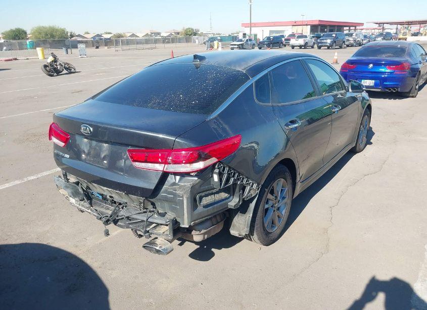 Photo 4 of 2019 Kia Optima LX (VIN 5XXGT4L36KG376612)