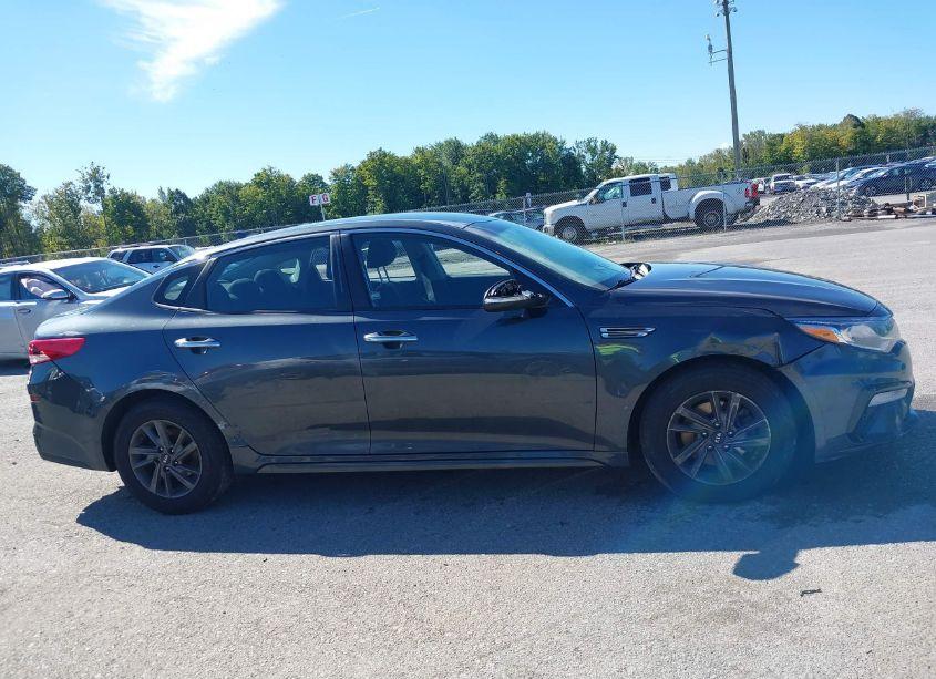 Photo 12 of 2020 Kia Optima LX (VIN 5XXGT4L36LG410050)