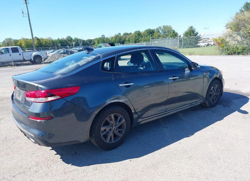 Photo 4 of 2020 Kia Optima LX (VIN 5XXGT4L36LG410050)
