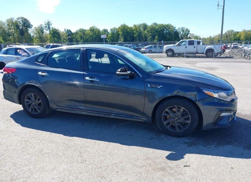 Photo 6 of 2020 Kia Optima LX (VIN 5XXGT4L36LG410050)
