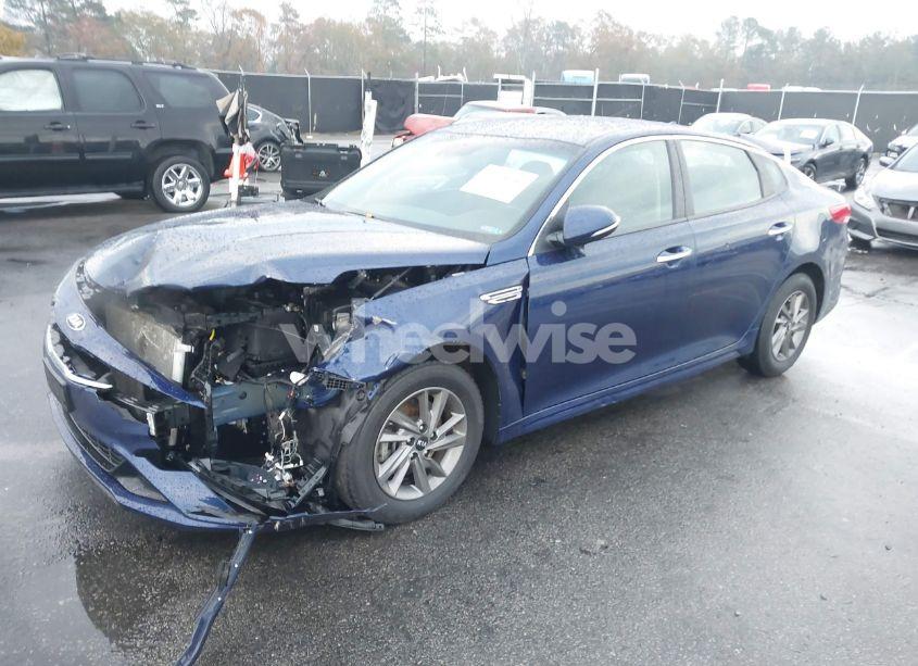 Photo 2 of 2020 Kia Optima LX (VIN 5XXGT4L36LG410307)