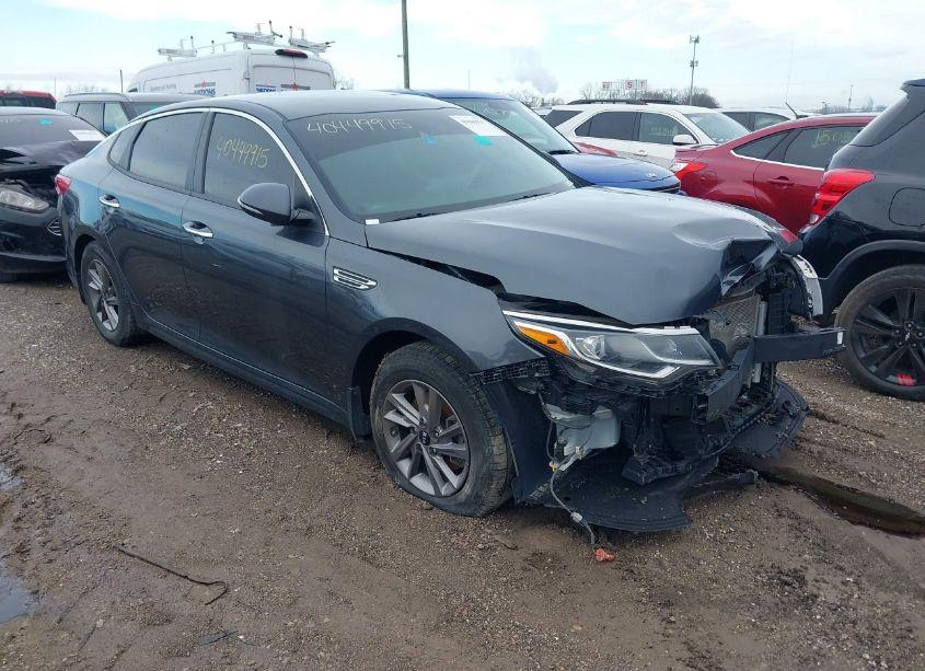 2020 Kia Optima LX (VIN 5XXGT4L36LG413224) main photo