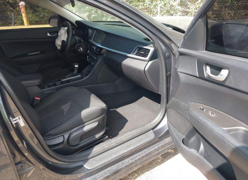 Photo 5 of 2020 Kia Optima LX (VIN 5XXGT4L36LG413224)