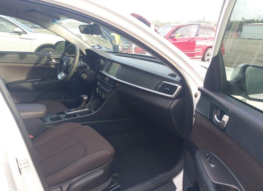 Photo 5 of 2020 Kia Optima LX (VIN 5XXGT4L36LG415636)