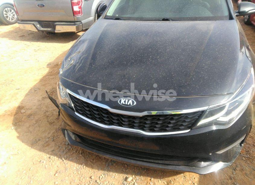 Photo 13 of 2020 Kia Optima S (VIN 5XXGT4L36LG418326)