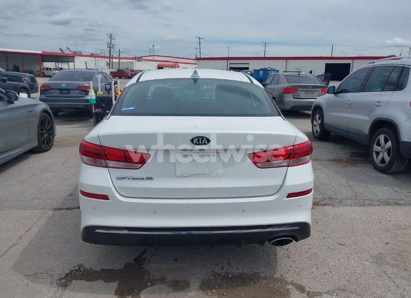 Photo 16 of 2020 Kia Optima LX (VIN 5XXGT4L36LG422926)