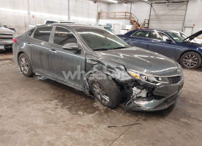 2020 Kia Optima LX (VIN 5XXGT4L36LG439905) main photo