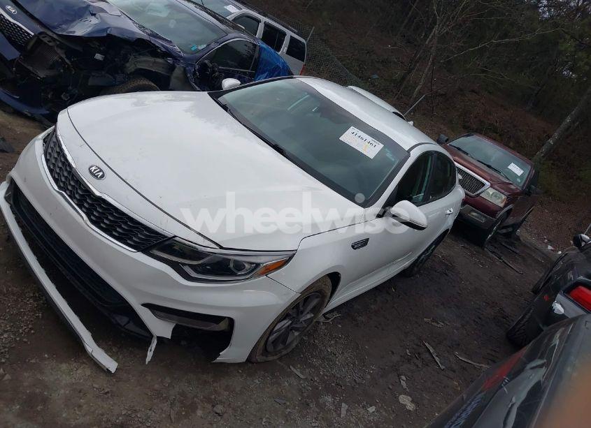 Photo 14 of 2020 Kia Optima LX (VIN 5XXGT4L36LG440617)