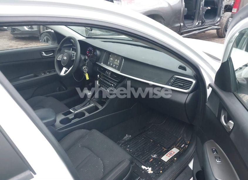 Photo 5 of 2020 Kia Optima LX (VIN 5XXGT4L36LG440617)