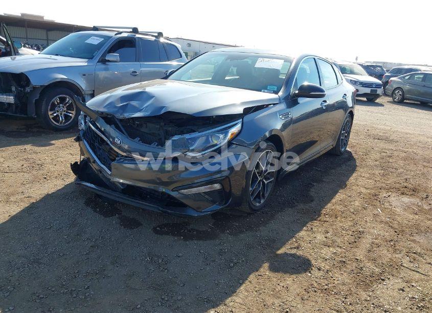 Photo 2 of 2020 Kia Optima SE (VIN 5XXGT4L36LG450726)