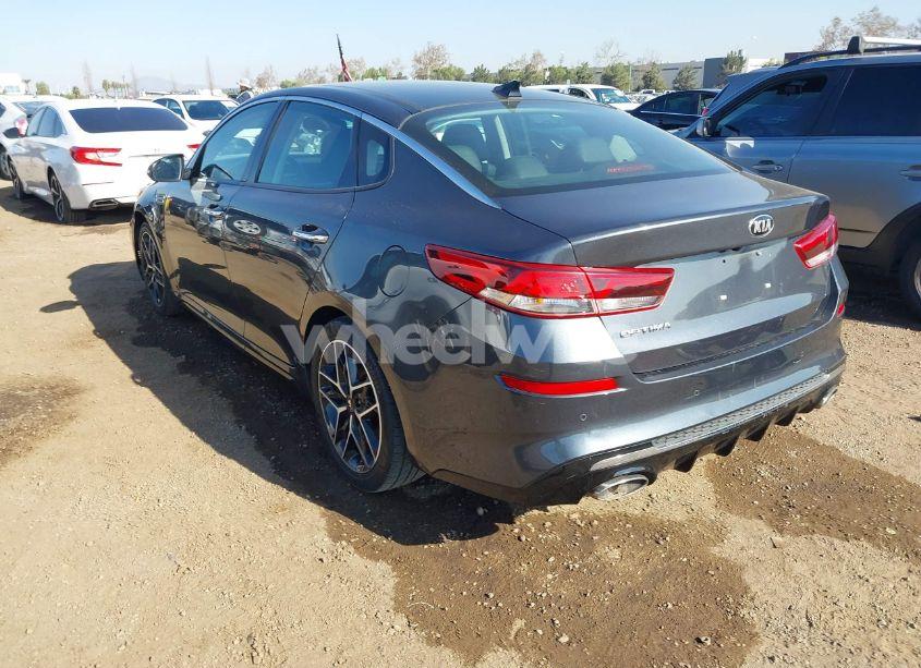 Photo 3 of 2020 Kia Optima SE (VIN 5XXGT4L36LG450726)