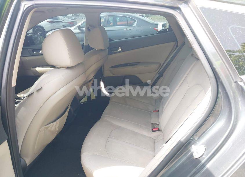 Photo 8 of 2016 Kia Optima LX (VIN 5XXGT4L37GG018944)