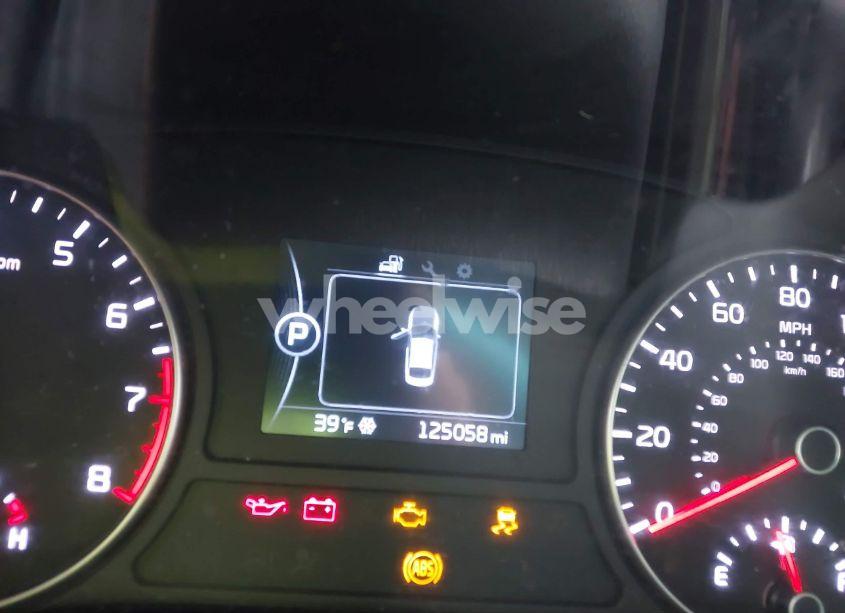 Photo 7 of 2016 Kia Optima LX (VIN 5XXGT4L37GG030124)