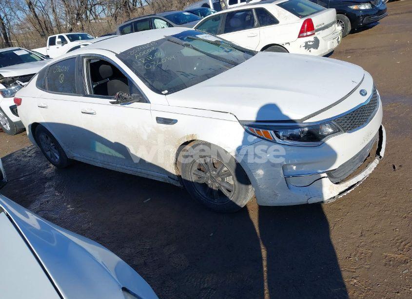 2016 Kia Optima LX (VIN 5XXGT4L37GG036084) main photo
