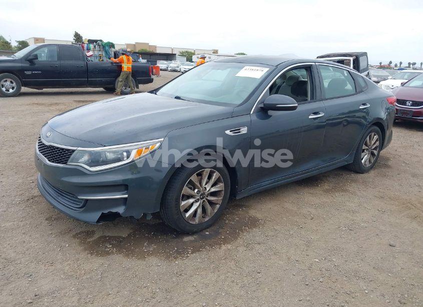 Photo 2 of 2016 Kia Optima LX (VIN 5XXGT4L37GG045657)